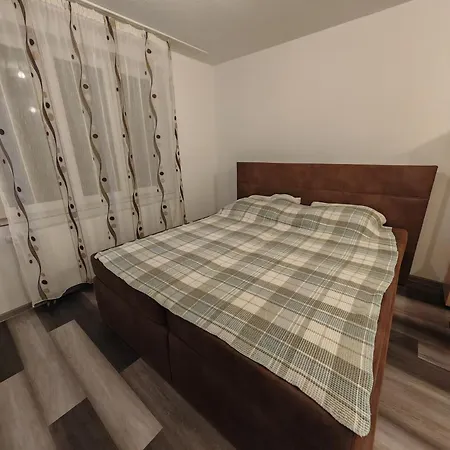 Ferienwohnung *